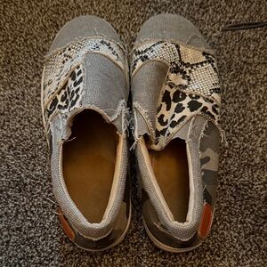 Stylish Gray and Black Kids Shoes